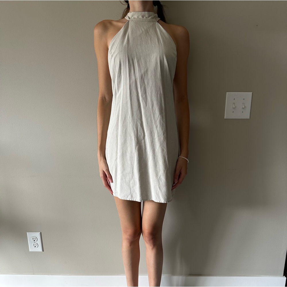 Short dress